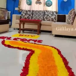 Welcome Flower and Balloon Decoration