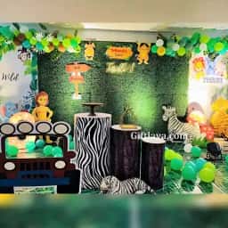 Customized Jungle Stage Setup