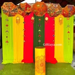 Unique Mehndi Decoration