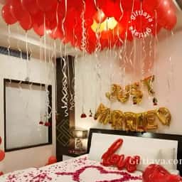 Just Married Room Decoration