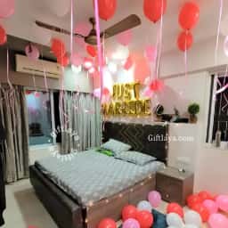 Wedding Room Decoration for Couples