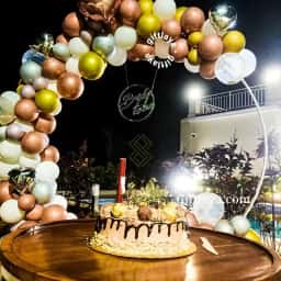 Outdoor Bachelorette Decoration