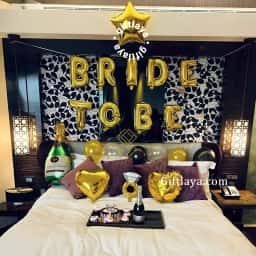 Simple Bachelorette Decoration