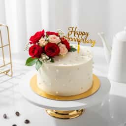 Snowfall Anniversary Cake