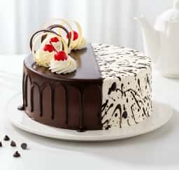 Chocolate Vanilla Duet Cake