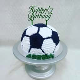 Football Theme Cake