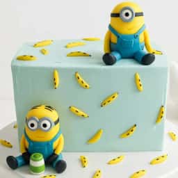 Minion Theme Half Cake
