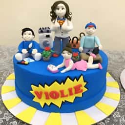 Super Human Cake for Mom