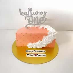 Dreamy Half Cake