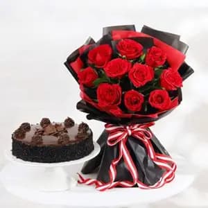 Flower and Half kg Cake Combo