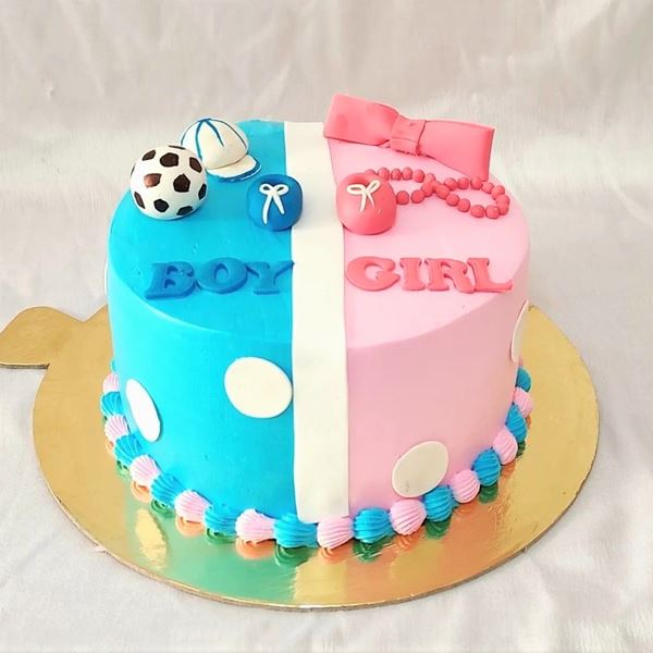 Wendy's cakes - This twin boy and girl 1st birthday cake... | Facebook