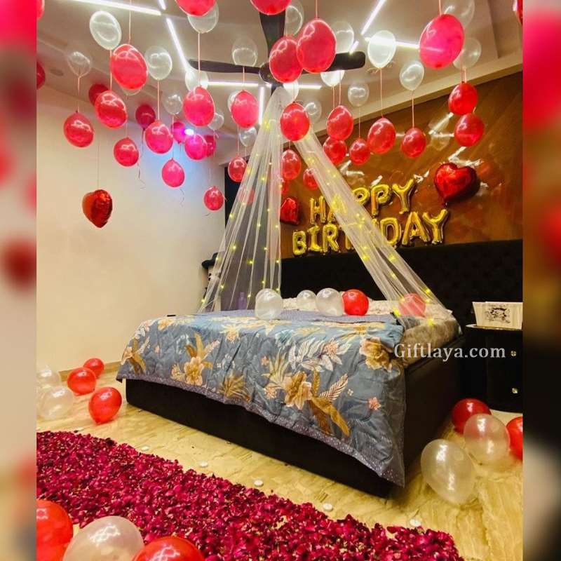 Canopy Bed Decoration