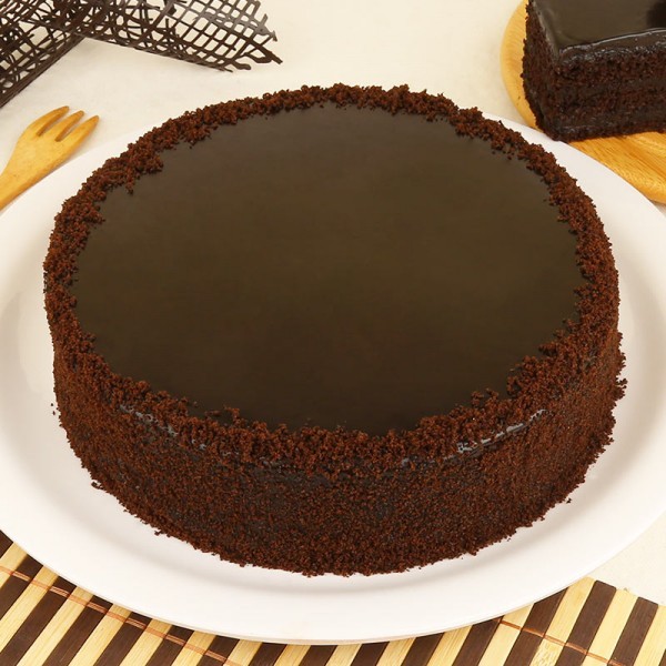 Yummilicious Chocolate Cake