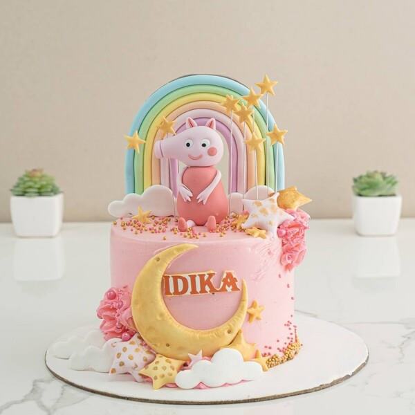 Peppa Pig Rainbow Cake