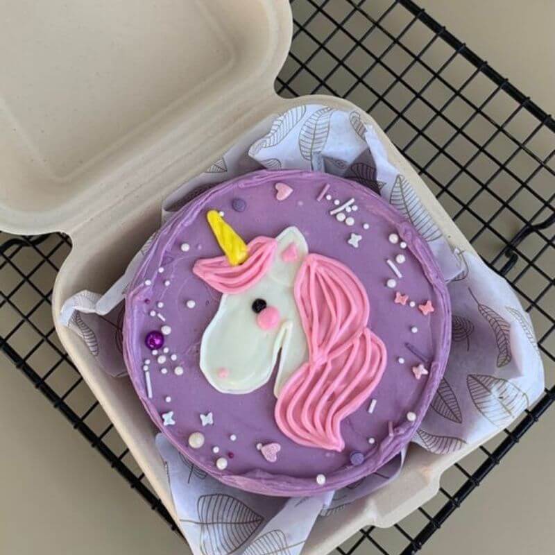 This birthday celebration called for a colorful unicorn cake! It's a double  layer 8” white cake with buttercream frosti… | Cake, Savoury cake, Unicorn  birthday cake