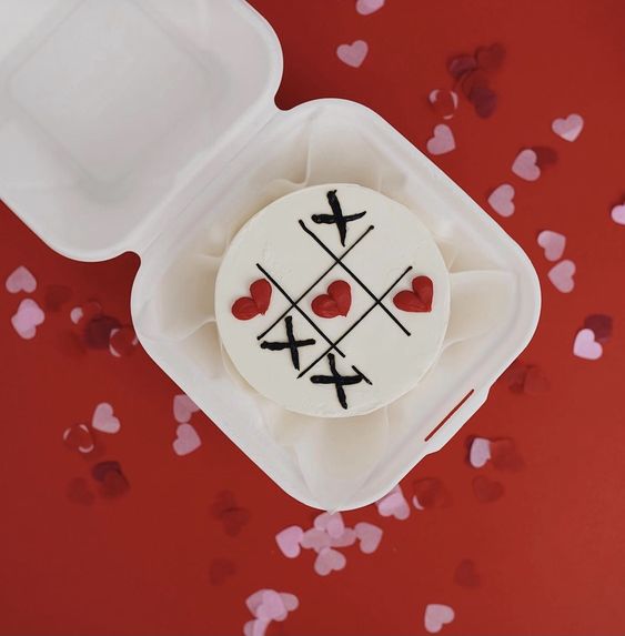 Valentine's Day Gifts for Girlfriend -Cake