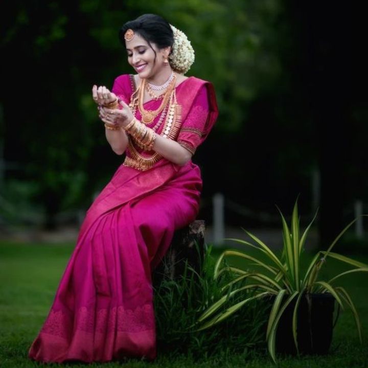 How to Select Silk Saree for Wedding? 21 Things to Know | Indian wedding  photography poses, South indian wedding saree, Bridal photography poses